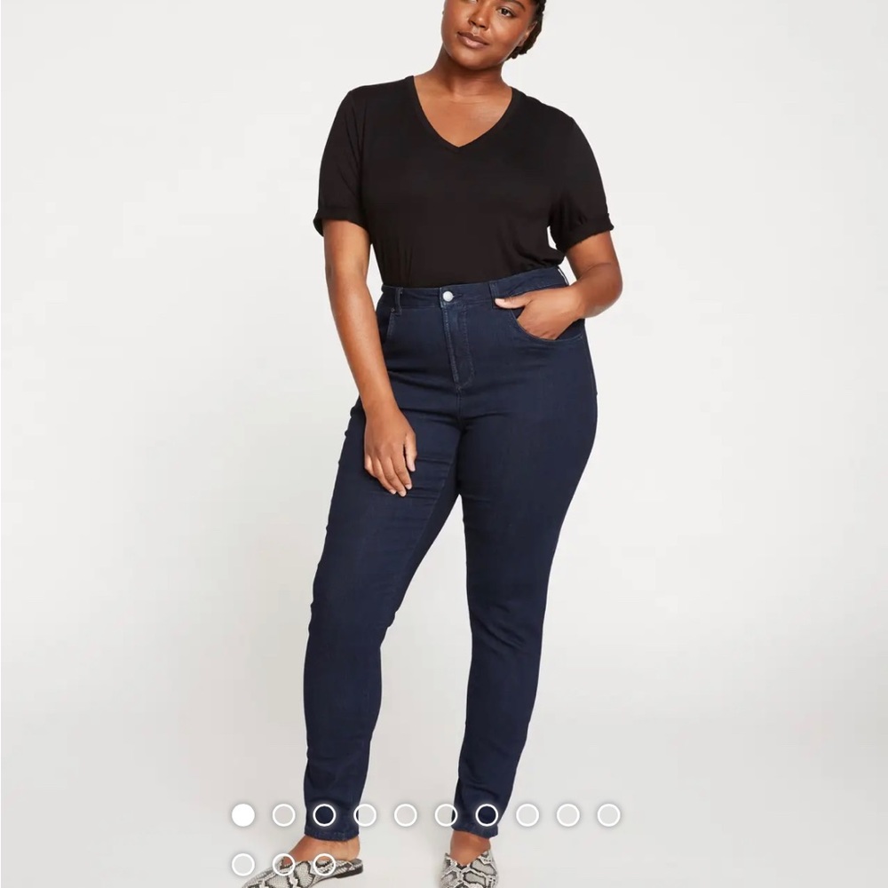 Universal standard high rise skinny 32”